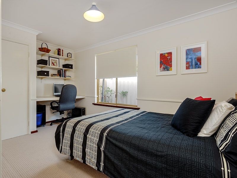 12 Heston Close, Leeming WA 6149