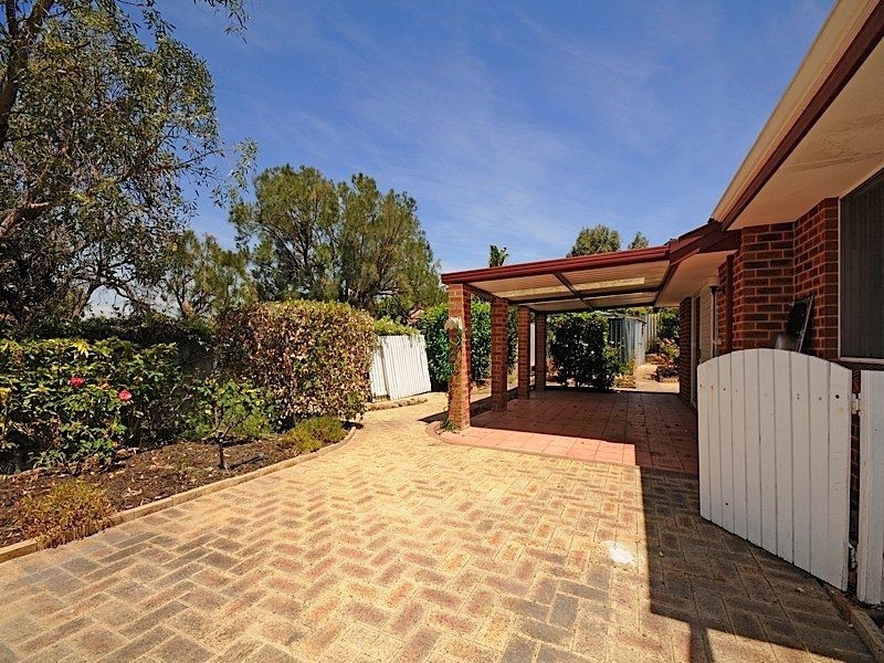 36 McGuinness Drive, Leeming WA 6149