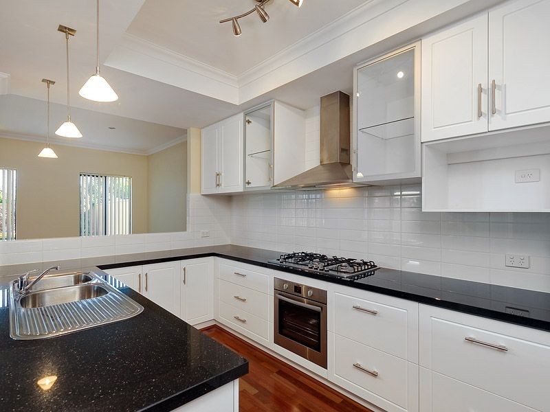 171B Riseley Street, Booragoon WA 6154