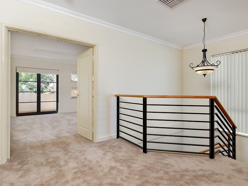 171B Riseley Street, Booragoon WA 6154