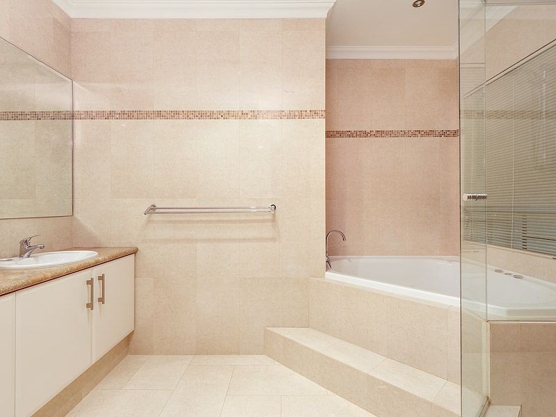 171B Riseley Street, Booragoon WA 6154