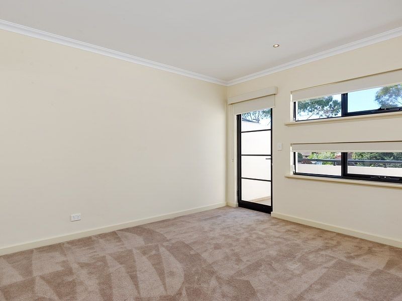 171B Riseley Street, Booragoon WA 6154