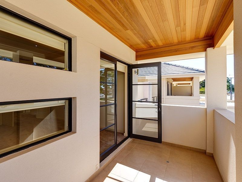 171B Riseley Street, Booragoon WA 6154