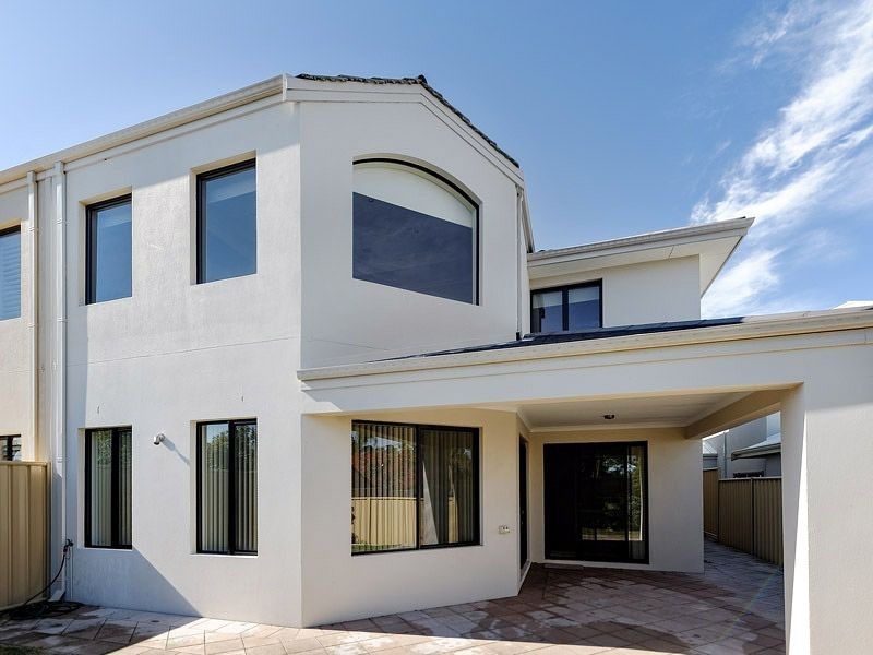 171B Riseley Street, Booragoon WA 6154