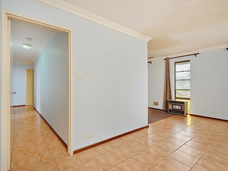 43 Matthew Avenue, Leeming WA 6149