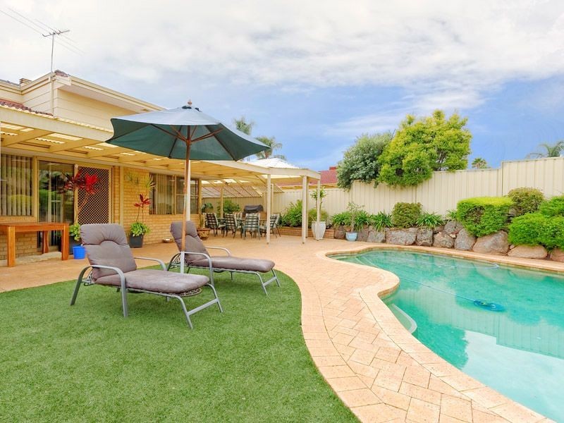 3 Olsen Court, Leeming WA 6149