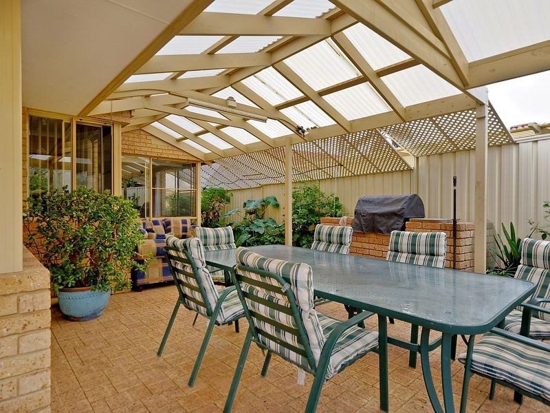 3 Olsen Court, Leeming WA 6149