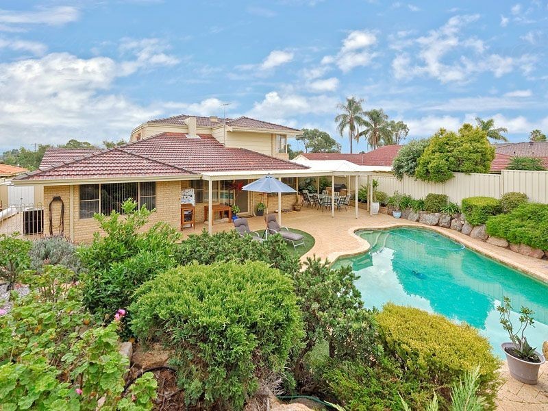 3 Olsen Court, Leeming WA 6149