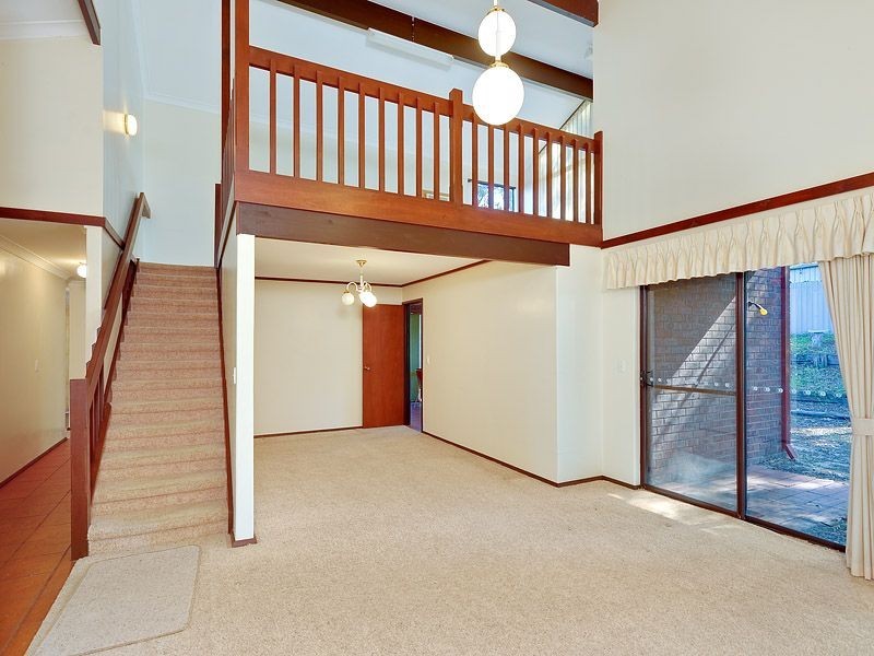 21 Jefferies Way, Leeming WA 6149
