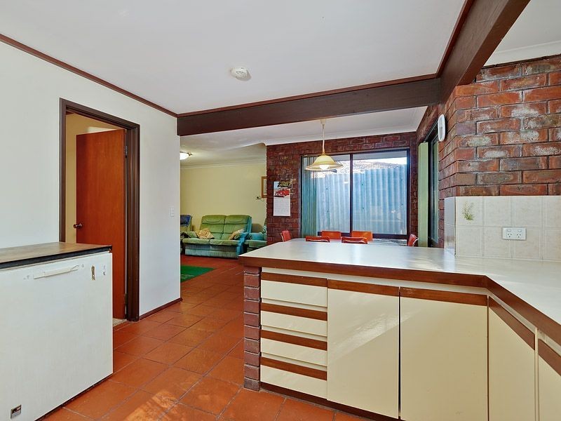 21 Jefferies Way, Leeming WA 6149