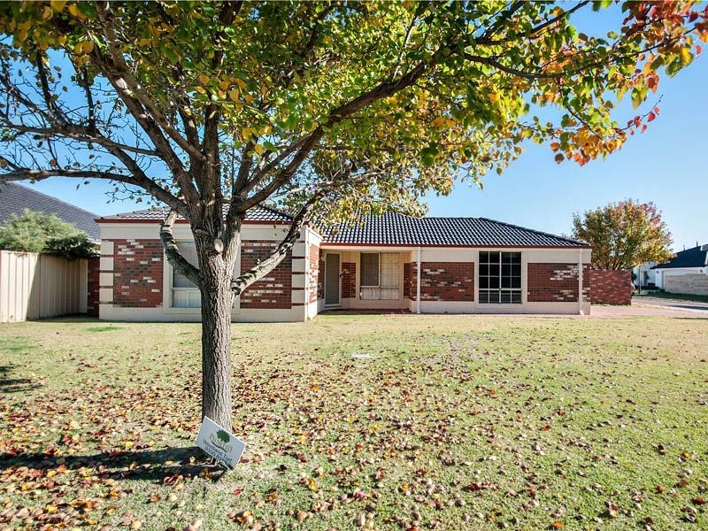 75 Campbell Road, Canning Vale WA 6155