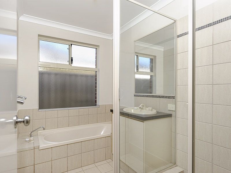 75 Campbell Road, Canning Vale WA 6155