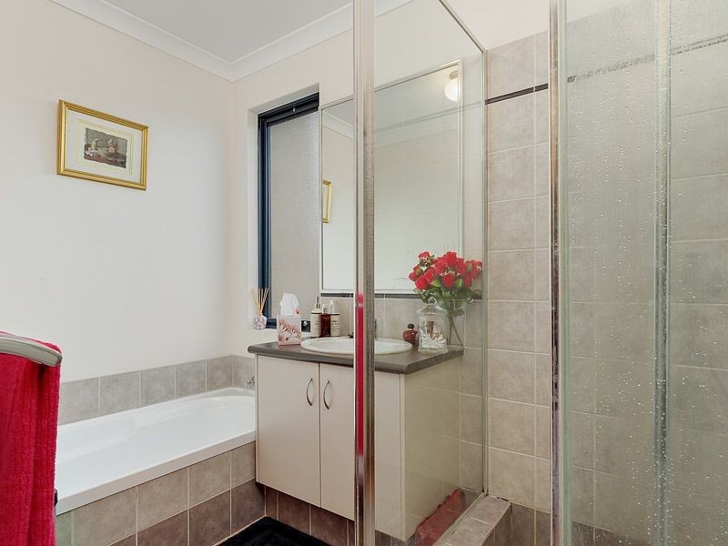 9B Acapulco Way, Southern River WA 6110