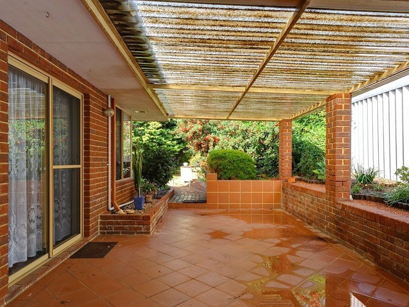 6 Eagar Corner, Leeming WA 6149