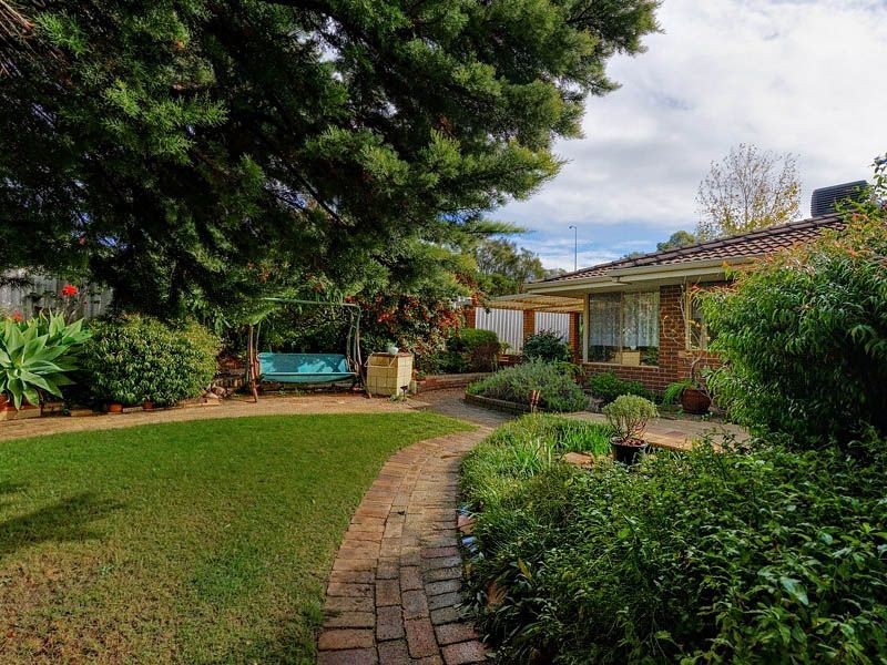 6 Eagar Corner, Leeming WA 6149