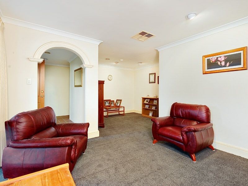 32 Ramsdale Loop, Leeming WA 6149