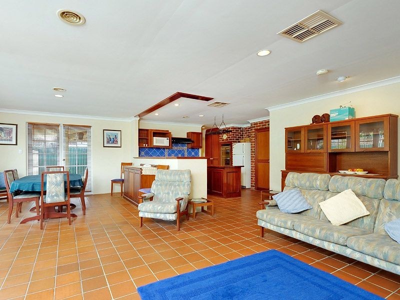 32 Ramsdale Loop, Leeming WA 6149