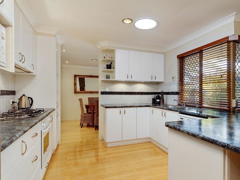 2 Dain Court, Leeming WA 6149