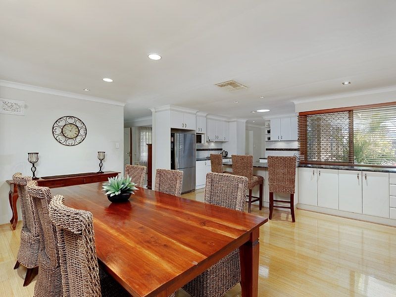 2 Dain Court, Leeming WA 6149