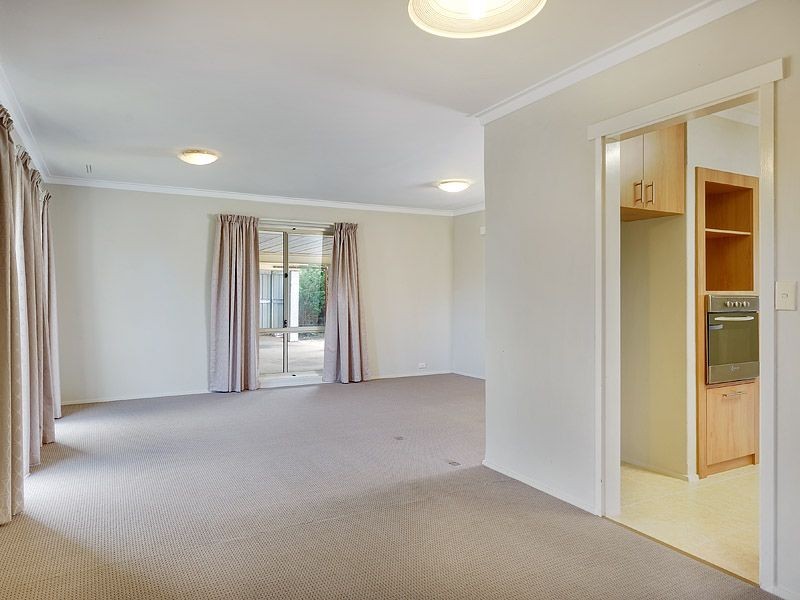 11 Darley Circle, Bull Creek WA 6149