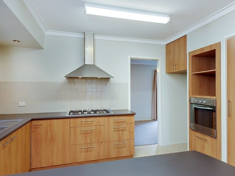 11 Darley Circle, Bull Creek WA 6149