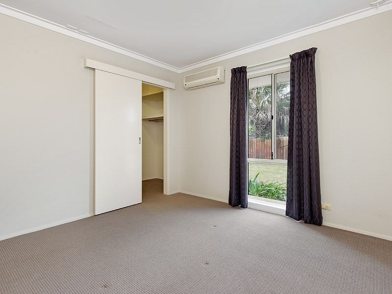 11 Darley Circle, Bull Creek WA 6149