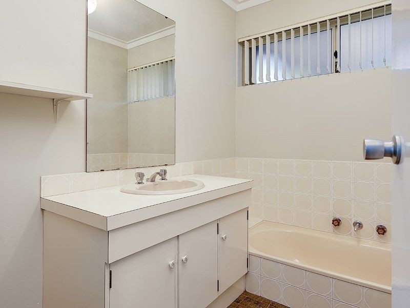 11 Darley Circle, Bull Creek WA 6149