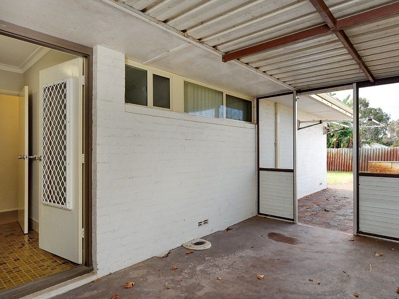 11 Darley Circle, Bull Creek WA 6149