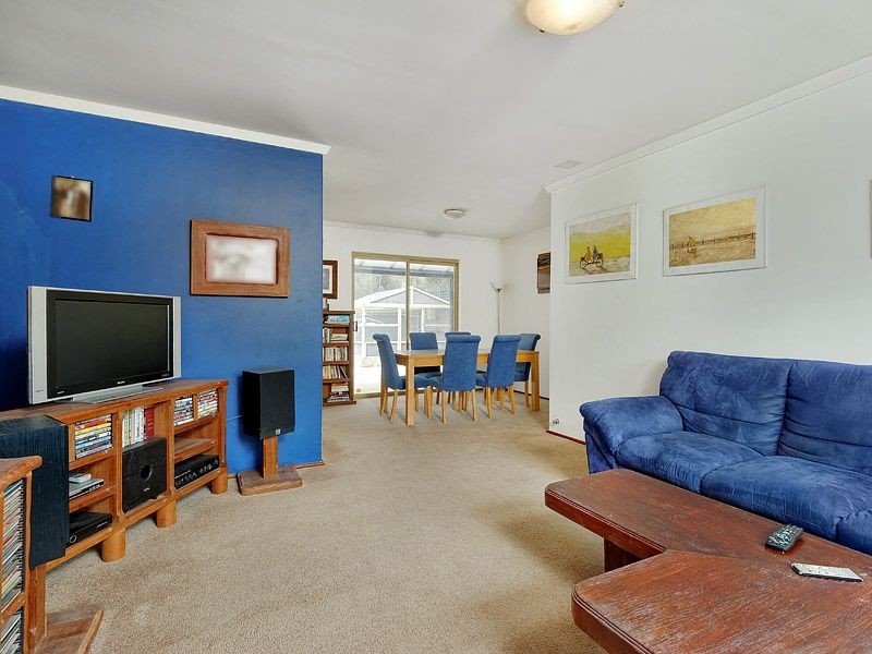 2/24 Collinson Way, Leeming WA 6149