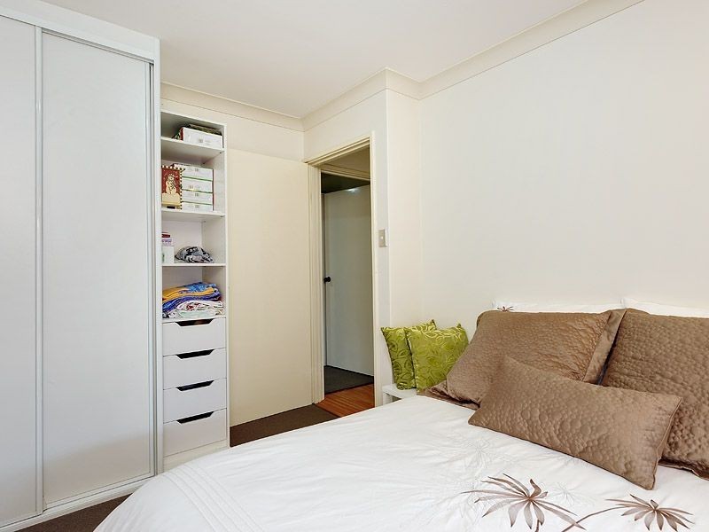 16 Krugger Place, Leeming WA 6149