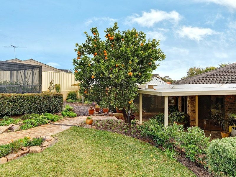 16 Krugger Place, Leeming WA 6149