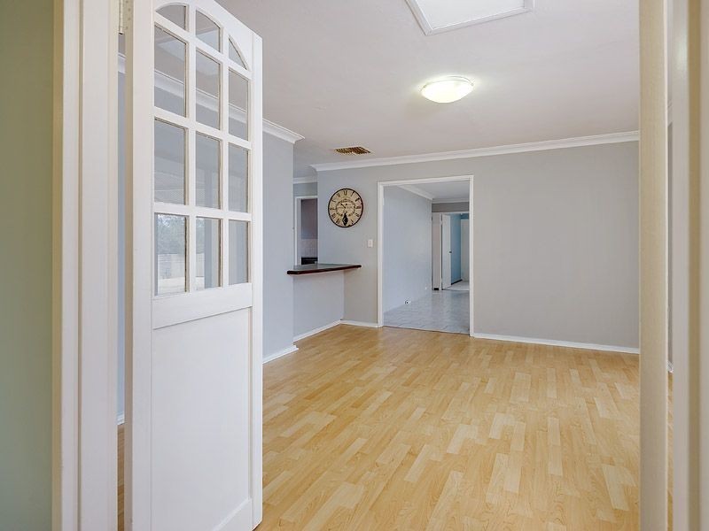 13 Sewell Court, Leeming WA 6149