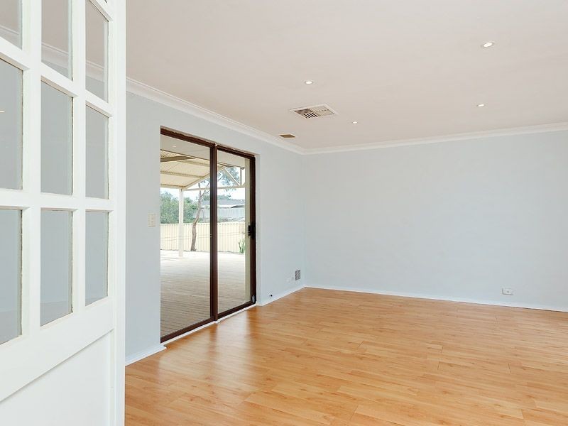 13 Sewell Court, Leeming WA 6149