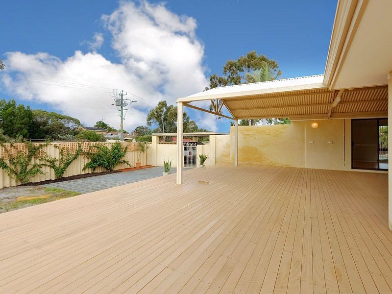 13 Sewell Court, Leeming WA 6149