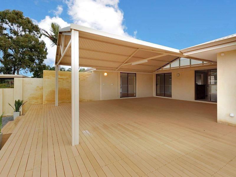 13 Sewell Court, Leeming WA 6149