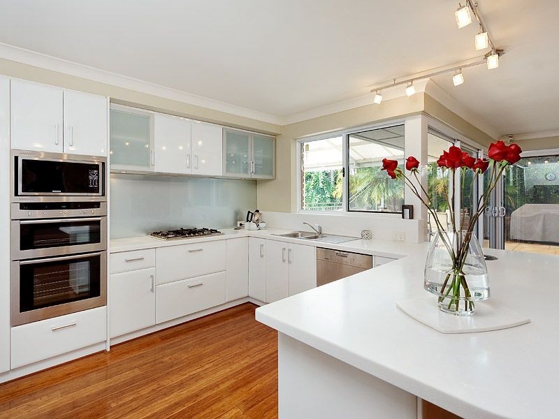31 Westmorland Drive, Leeming WA 6149