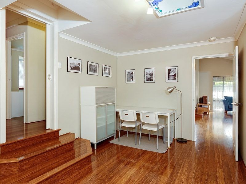31 Westmorland Drive, Leeming WA 6149