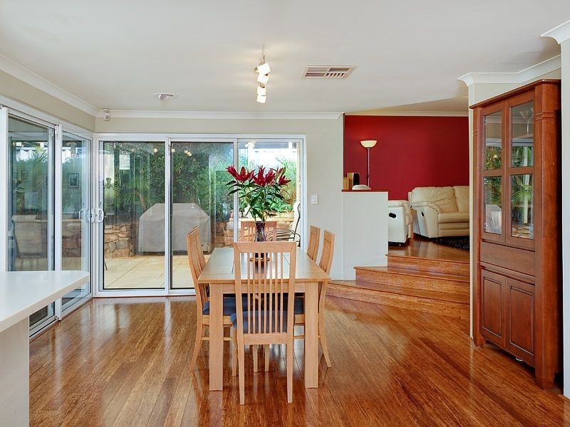 31 Westmorland Drive, Leeming WA 6149