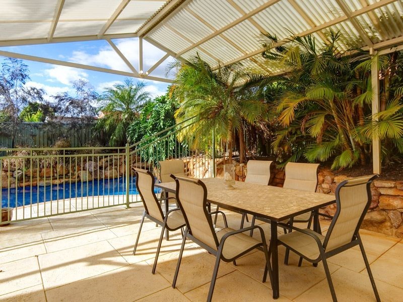 31 Westmorland Drive, Leeming WA 6149