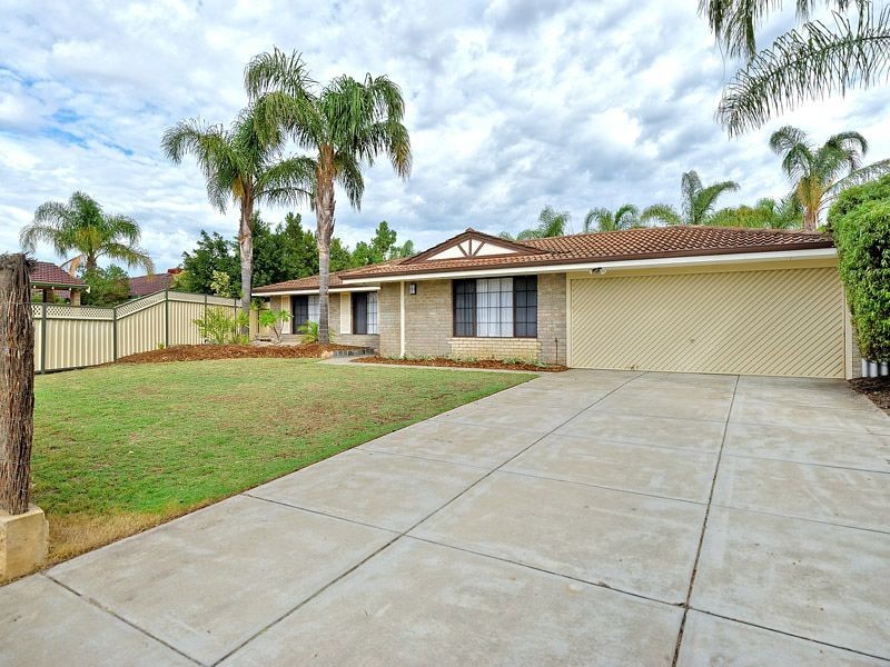 5 Barra Close, Leeming WA 6149