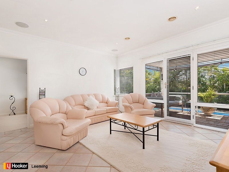 14 Carpenter Rise, Bull Creek WA 6149