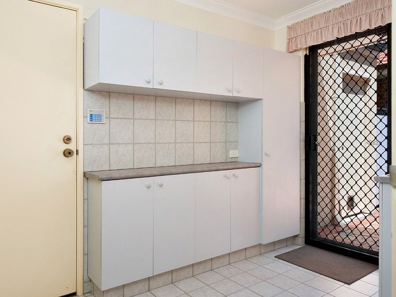 3 Glen Iris Drive, Jandakot WA 6164