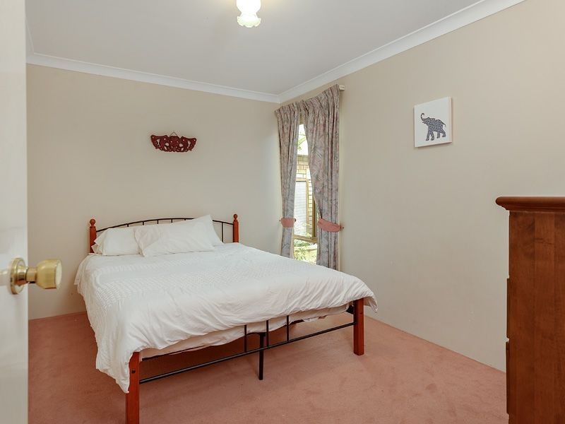 3 Wishaw Grove, Leeming WA 6149
