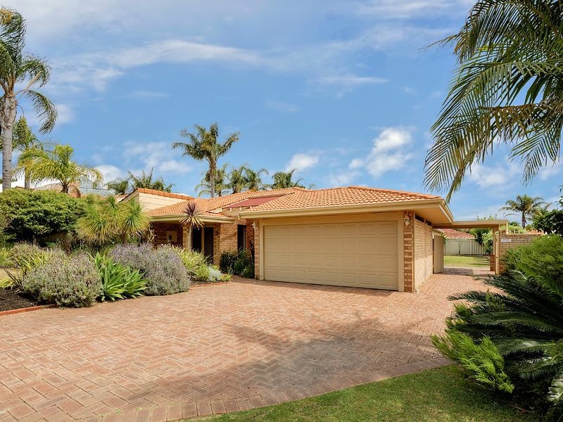 3 Wishaw Grove, Leeming WA 6149