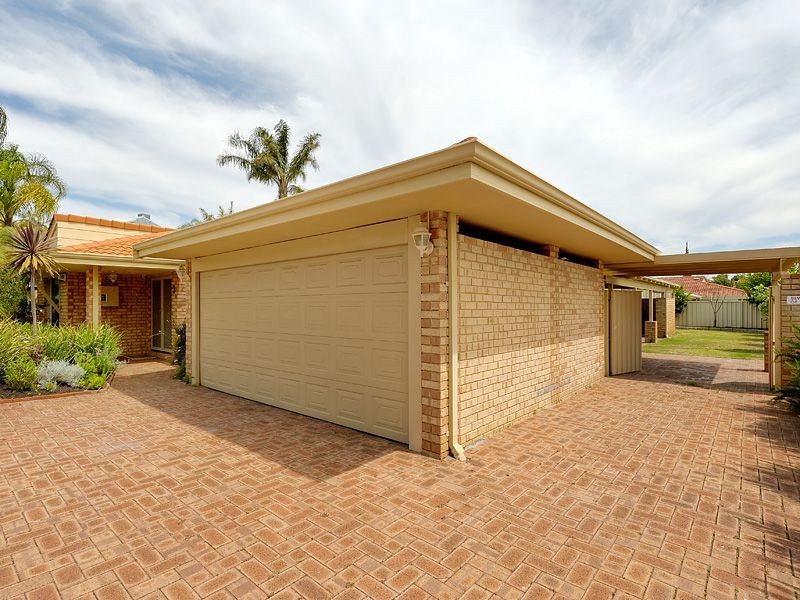 3 Wishaw Grove, Leeming WA 6149