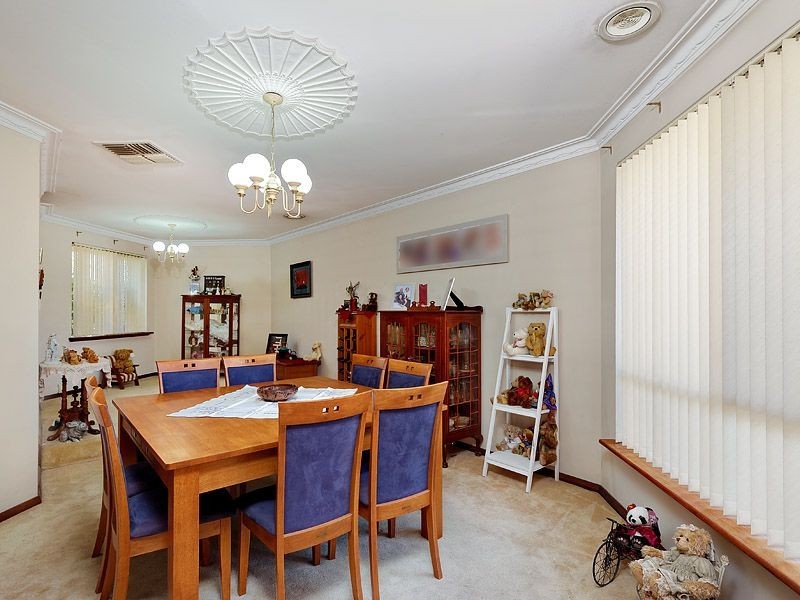 10 Ashby  Court, Leeming WA 6149