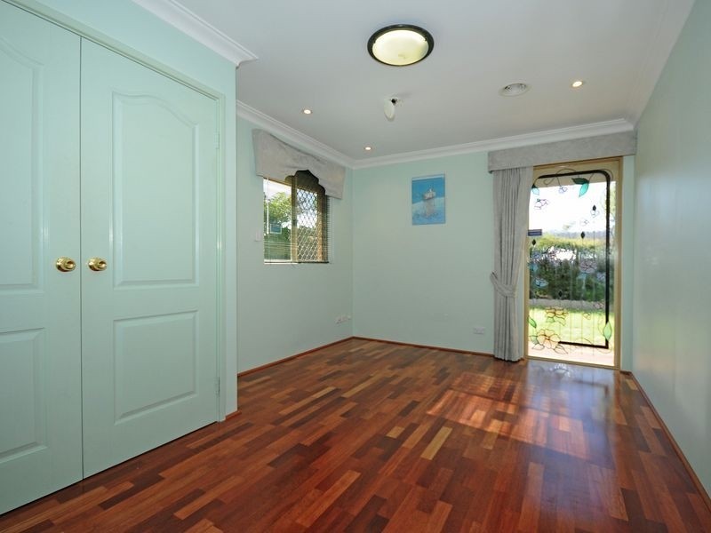 43 Casserly Drive, Leeming WA 6149