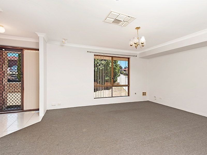 11 Conigrave Road, Yangebup WA 6164