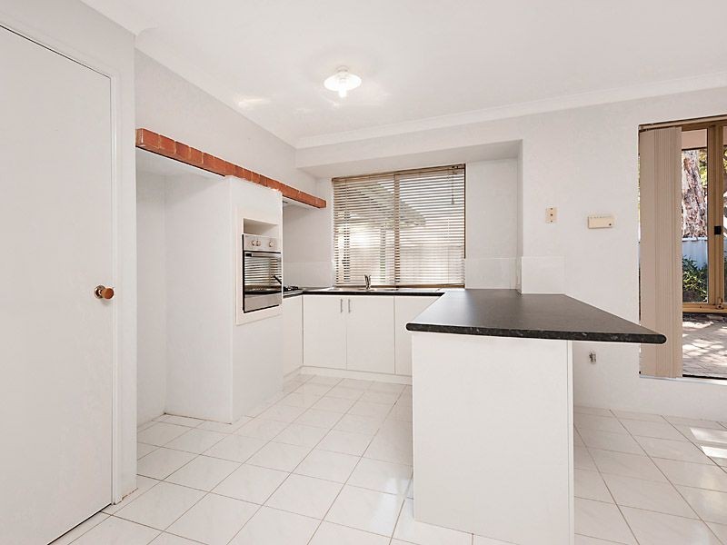 11 Conigrave Road, Yangebup WA 6164