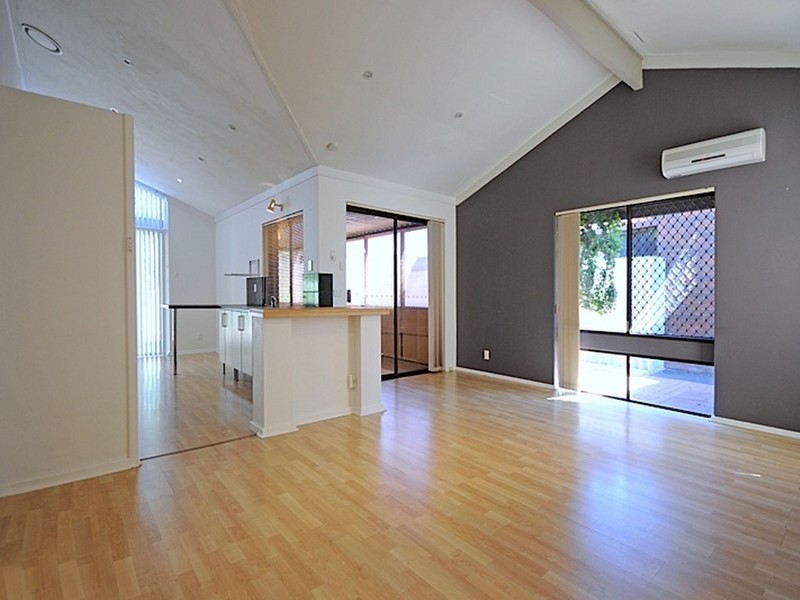 38 Velgrove Avenue, Parkwood WA 6147